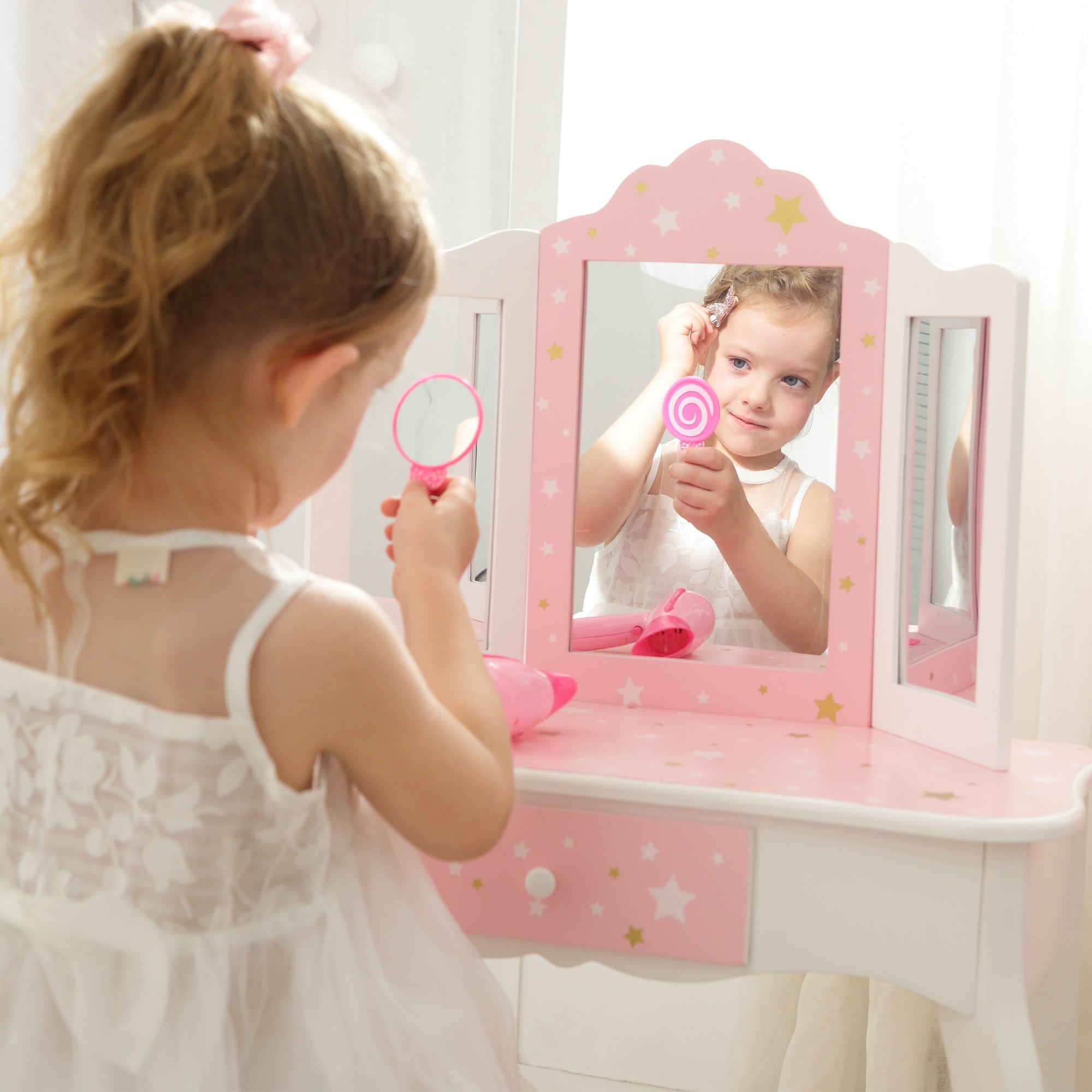 Fantasy Fields Star Dressing Tables Vanity Table w/ Mirror & Stool TD-11670Q