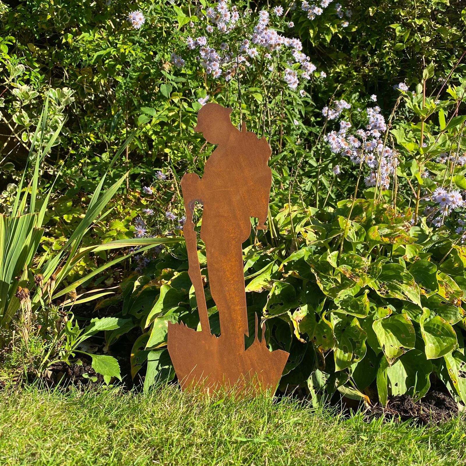 METAL Lest We Forget Soldier army GARDEN Decoration Statue Feature