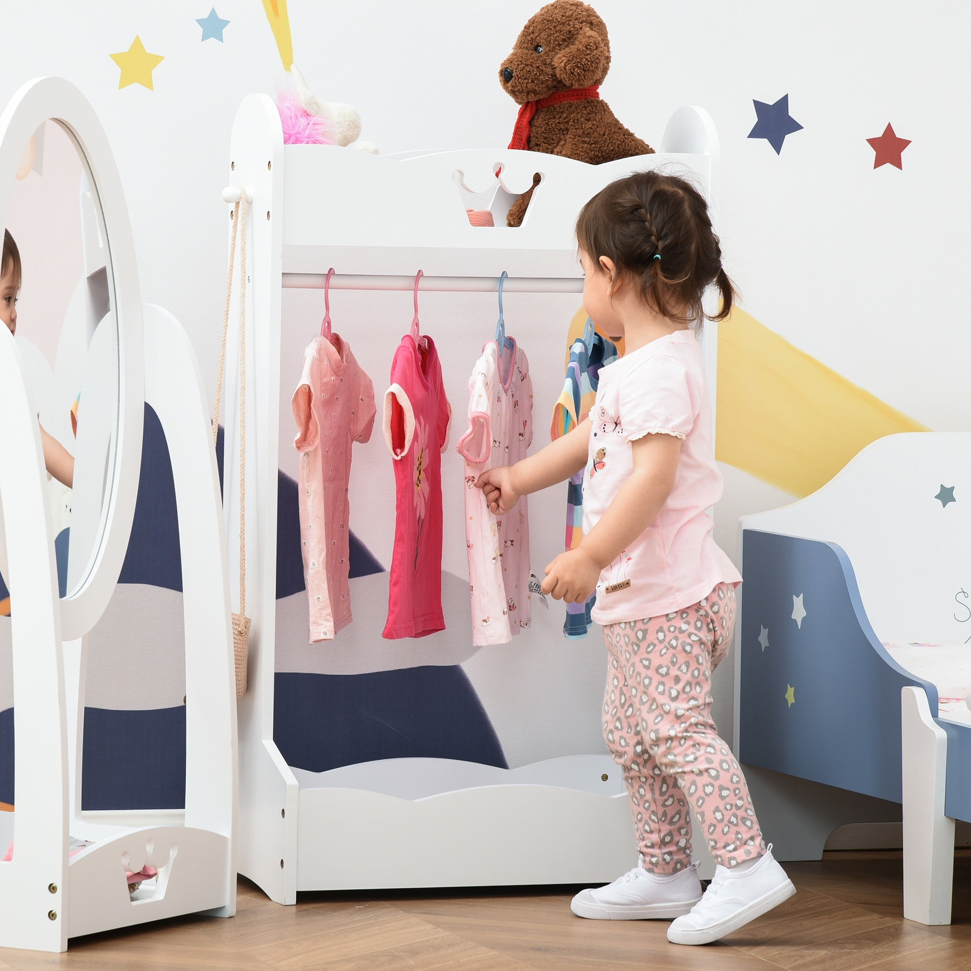 Kids Wood Clothes Rack with Storage Shelves Hall Tree for 3-8 Years HOMCOM