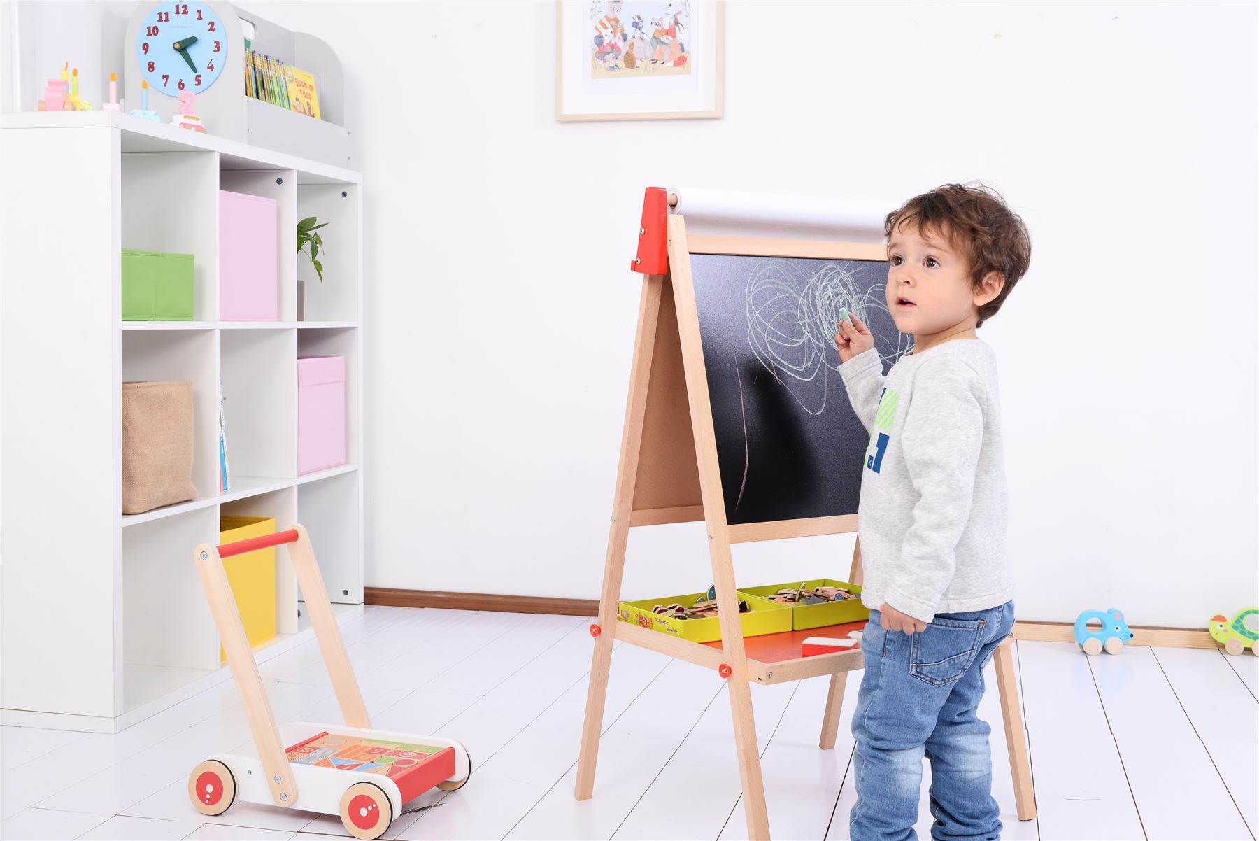 Lelin Wooden 2 in 1 Magnetic Wipe & Chalk Board Childrens Black & White Easel