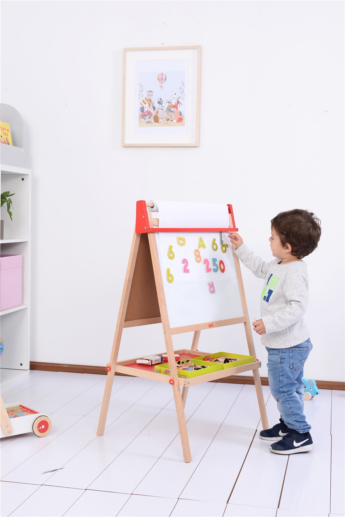Lelin Wooden 2 in 1 Magnetic Wipe & Chalk Board Childrens Black & White Easel